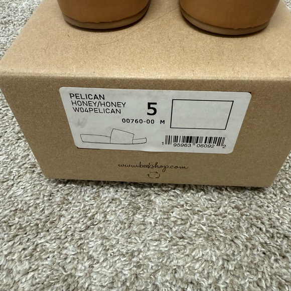 Beek Sandals - Picture 5 of 5